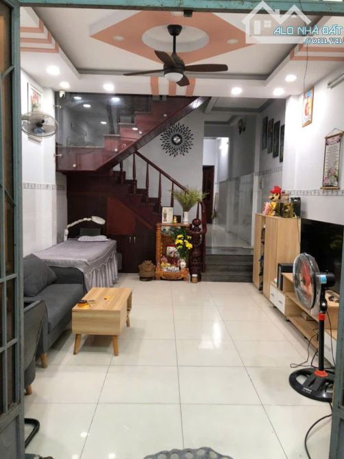 Nhà riêng này nằm ở vị trí đắc địa tại Nguyễn Thị Tú, Phường Bình Hưng Hòa B, Bình Tân
