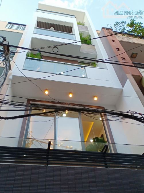 hẻm VIP 212/ Thoại Ngọc Hầu - Q.Tân Phú - DT: (4m x 18m) - 1 Trệt, 3 Lầu - 12.5 tỷ TL