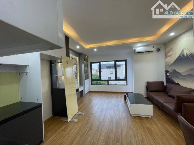 BÁN NHÀ 7 TẦNG THANG MÁY XỊN – GẦN PHỐ VŨ TÔNG PHAN – 36M² – MẶT TIỀN 4.6M – CHỈ 13 TỶ