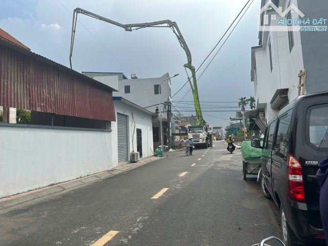 Ms Linh-Chỉ hơn 3 tỷ sở hữu ngay lô đất 200m2 trục chính Lương Quán, Nam Sơn ngay côngviên
