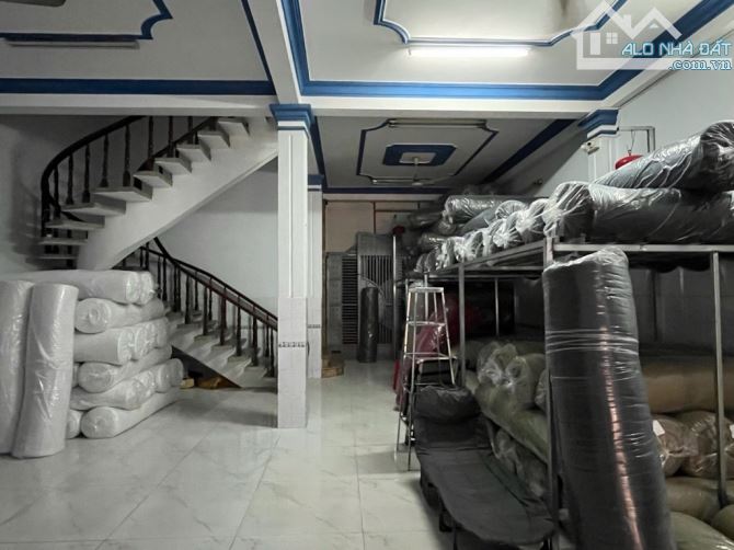 🔥BÁN NHÀ PHỐ- 2 TẦNG- LÊ DUẨN- DIỆN TÍCH KHỦNG- 200M2- TT THANH KHÊ- 11 TỶ X