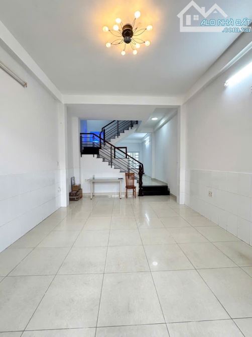 GIẢM 1.2 TỶ-NGAY CHỢ BÀ CHIỂU 84m2-NHÀ 4 TẦNG MỚI ĐẸP-NGAY RẠCH XUYÊN TÂM GIÁ TĂNG X2
