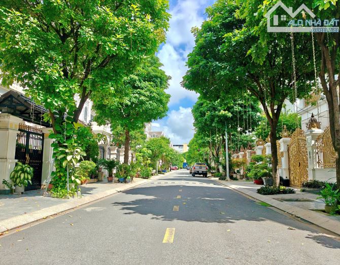 BIỆT THỰ - KHU CITYLAND - NGAY EMART PHAN VĂN TRỊ - NHÀ 5 TẦNG - 100M2 - CHỈ 26.5T TL