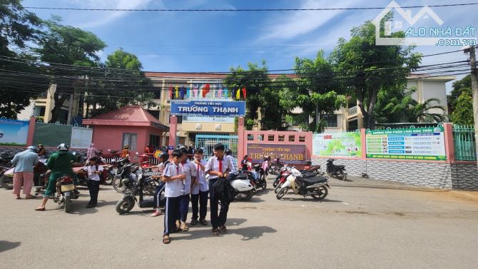 LÔ ĐẤT LỚN VUÔNG ĐẸP - GẦN MẶT TIỀN - HẺM 2.5M CÁCH HXH 10M - 140M2(7X20M) - FULL THỔ CƯ -