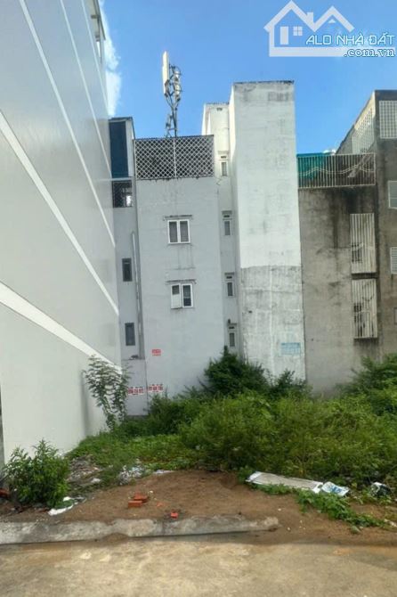 8.5ty -Nền đất 110m2- 4,8x23m -đường xe tải ngay PMH, xây tự do 5 tầng- cạnh UBND Quận 7