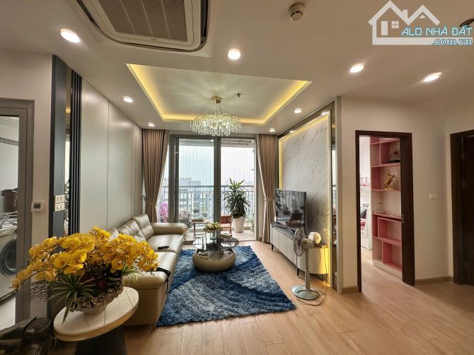 CHỦ BÁN CH VINATA TOWER 88M 2PN VIEW HỒ NHÂN CHÍNH 6,5 TỶ SĐCC FULL NT