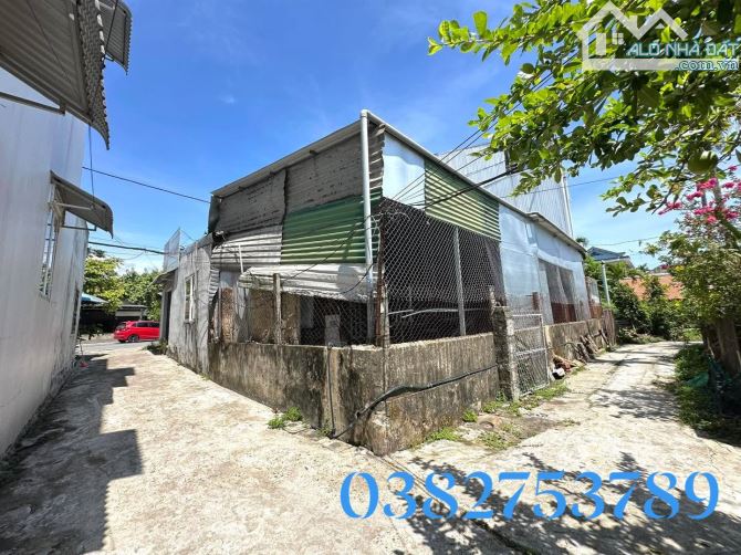 ✅ĐỈNH CAO MẶT PHỐ NGUYỄN TẤT THÀNH - TP HUẾ. ✅BÁN 210M2, Ngang 12m, tặng nhà xưởng,