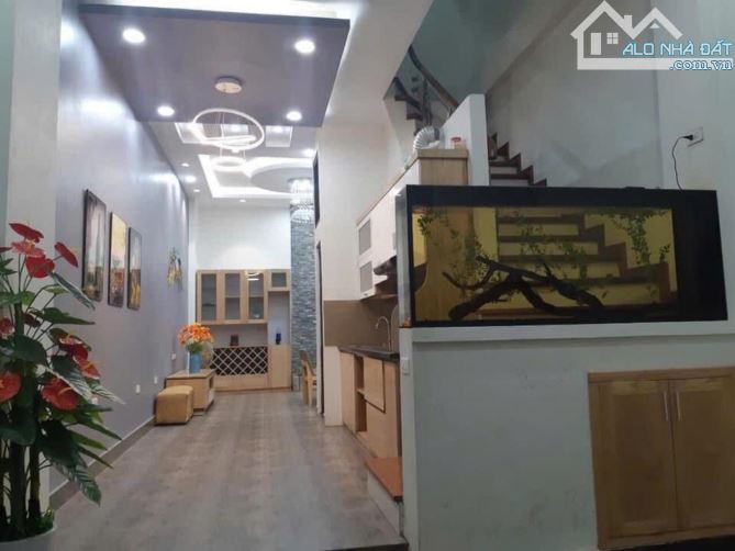 Bán nhà phố nguyễn đức cảnh 48m2 5 tầng mt 4m – ba bước ra ô tô dừng đỗ - Giá 9.3tỷ