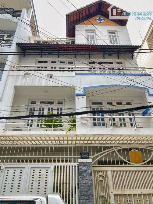 Biệt Thự Phố Trung Tâm Q10 – Hẻm 8m Thông Thoáng – 4 Lầu Đẳng Cấp – 28.9 Tỷ