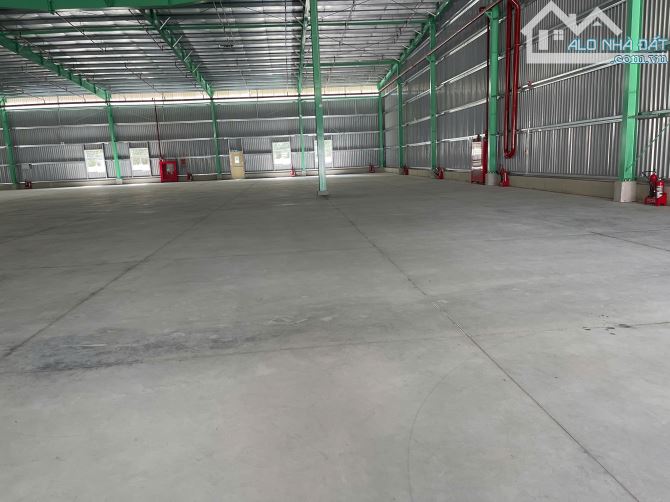 Cho thuê xưởng 2400m2 KCN Nhơn Trạch 3, Huyện Nhơn Trạch, Đồng Nai - 1