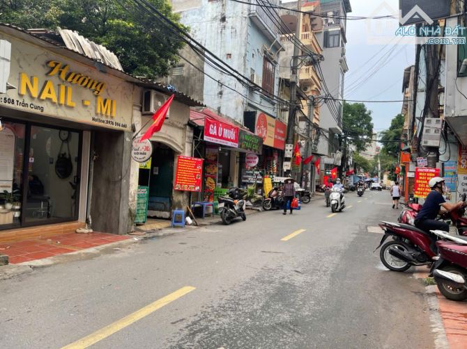 BÁN ĐẤT MẶT PHỐ 2 THOÁNG 28 TỶ 135m MT 5,6m Ô TÔ TRÁNH KINH DOANH TRẦN CUNG BẮC TỪ LIÊM - 1