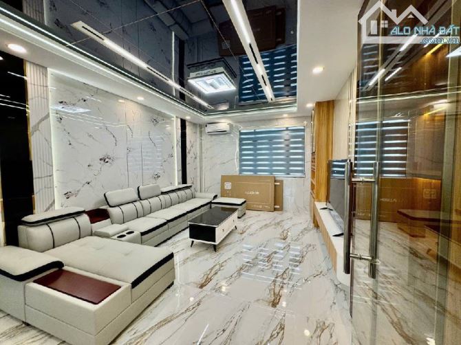 2 TẦNG, 4 x 16, LÊ NGÃ TÂN PHÚ GIÁP TÂN BÌNH,  CHỈ 5🧄 HẺM XE HƠI THÔNG, [A208] - 1