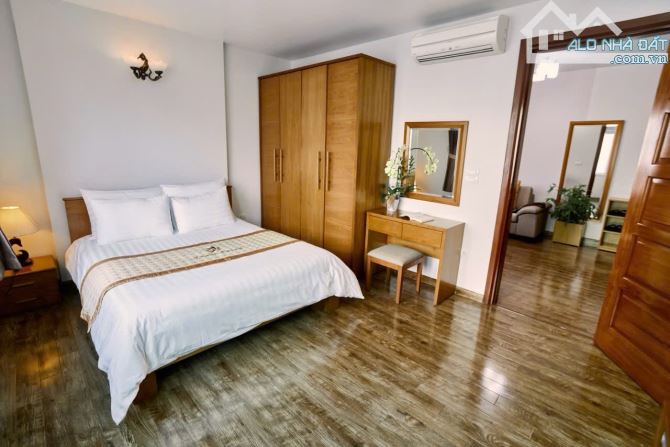 Bán KS căn hộ 300m x 9 tầng x 26 phòng đủ pccc tại Trần Phú. Giá 40 tỷ - 1