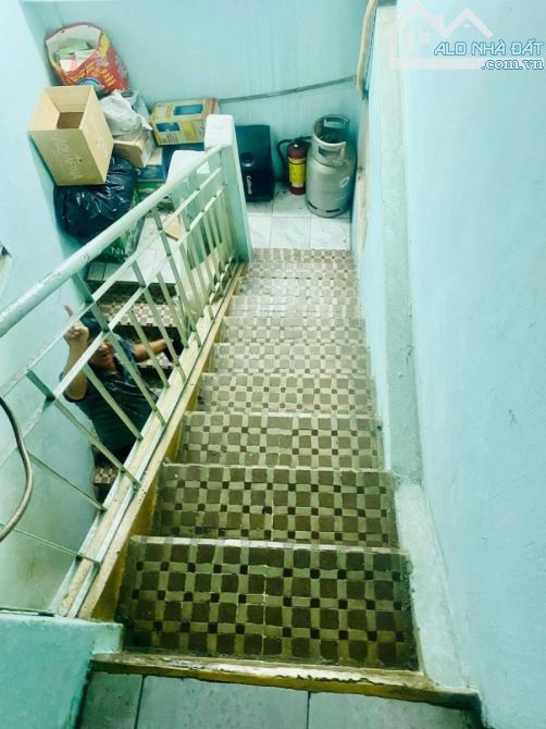 Bán nhà MT Đặng Chất Q8, hơn 70m2 (4x16.5) 3 tầng nở hậu 8.7m - Khu kinh doanh TỐT - 1