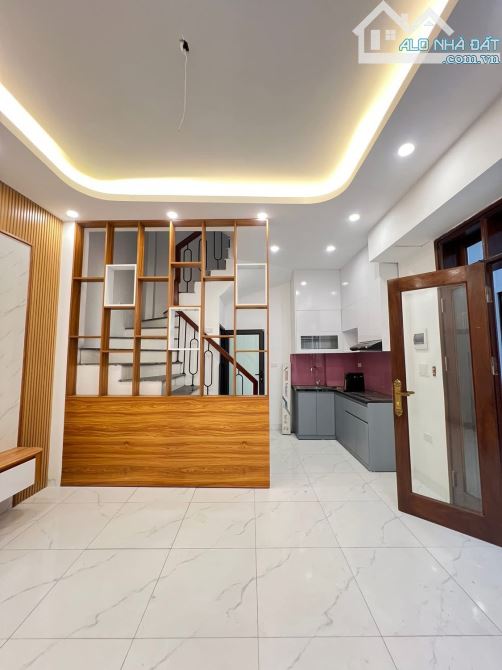 🏦NHÀ MỚI KÍNH COONG-Ô TÔ QUA CỔNG-Ở NGAY-HÀNG XÓM NGOẠI GIAO ĐOÀN-Xuân Đỉnh 5T x7.95tỷ - 1