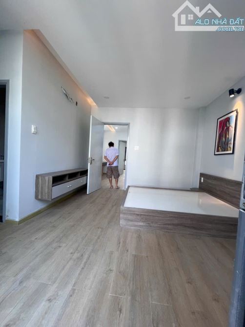 CẦN BÁN GẤP NHÀ PHỐ ĐẸP, VỊ TRÍ VIP TRUNG TÂM NHÀ BÈ, GIÁ TỐT NHẤT KHU VỰC