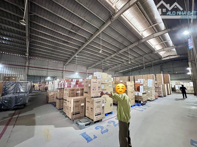 2000m kho xưởng Tam Hiệp cần cho thuê, container ra vào thuận tiện, xuất VAT, giá 110k/m - 1