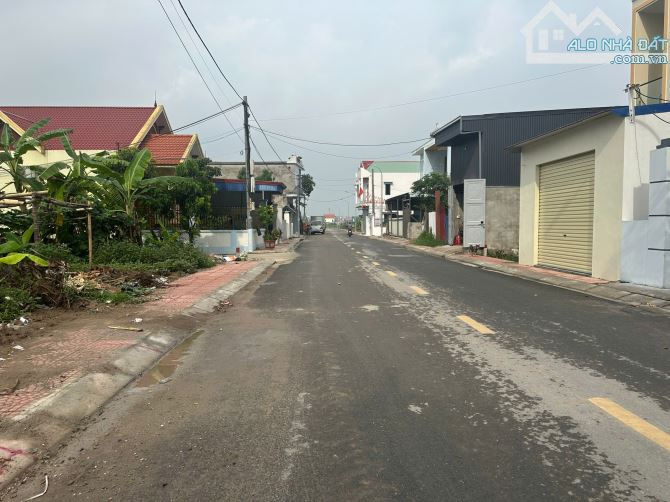 Ms Linh-Chỉ hơn 3 tỷ sở hữu ngay lô đất 200m2 trục chính Lương Quán, Nam Sơn ngay côngviên - 1