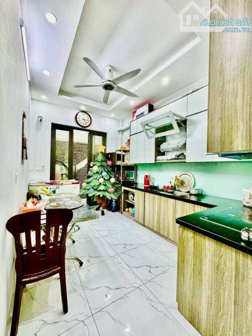 Nhà mới đẹp ở luôn phố Hoàng Mai, thoáng sáng trước sau chủ cực nhiệt 46m2 giá 7.8 tỷ - 1