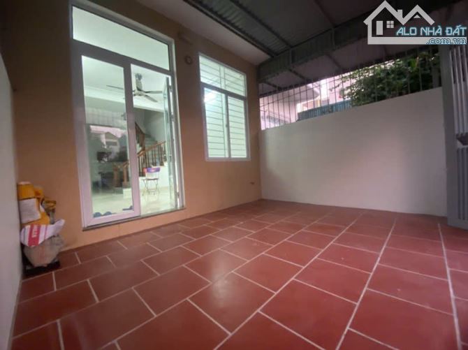 B.Á.N N.H.À YÊN NGHĨA - DIỆN TÍCH 71m2- 4 TẦNG-MẶT TIỀN 4.2M-Ô TÔ ĐỖ CỬA -5.85 tỷ - 1