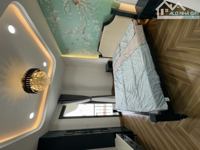 INDOCHINE VILLA ĐỐI DIỆN EMART PHAN HUY ÍCH - P12 GÒ VẤP - 5 TẦNG 7M x 15M - CHỈ 12 TỶ x - 14