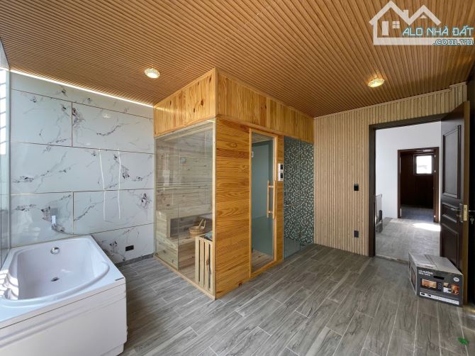 Nhà 5 tầng độc lập có thang máy mặt đường khu vực Đằng Lâm - 16