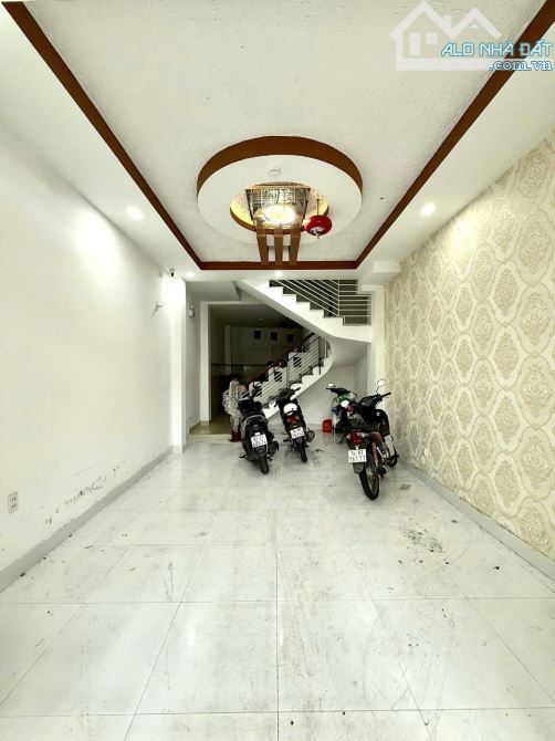 SIÊU HIẾM! NHÀ 4 TẦNG- KIỆT NGUYỄN DU- HẢI CHÂU- ĐÀ NẴNG- CHỈ 4.8T.Ỷ. - 2