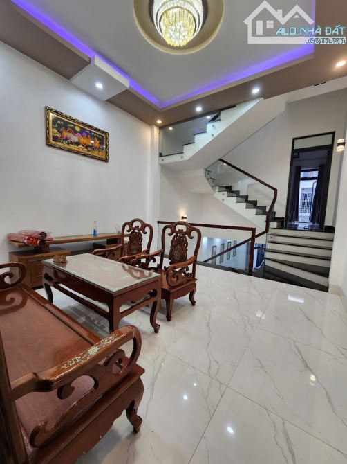 🌟 HÀNG HIẾM – NHÀ ĐẸP Ở NGAY – ĐƯỜNG 10M5 GẦN BIỂN MỸ KHÊ – FULL TIỆN ÍCH – TOÀN KHÁCH TÂ - 2
