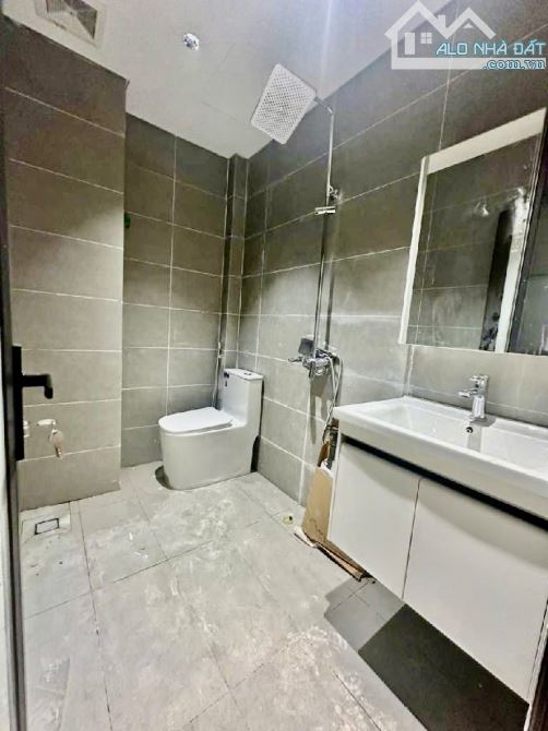 Doãn Kế Thiện- Phạm Văn Đồng- 33M x 5 Tầng- Nhỉnh 7 Tỷ - Full Đồ - Ở Ngay - 2