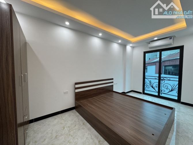 Bán NHÀ 35m- 5 tầng- NGÕ Ô TÔ TRÁNH – KINH DOANH – THANG MÁY –1 nhà ra phố- Hà Đông - 2