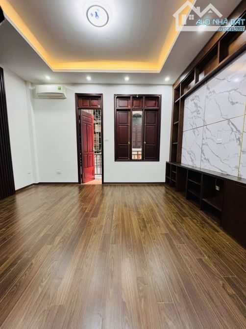 💥💥 BÁN NHÀ 5 TẦNG - VŨ TÔNG PHAN - THANH XUÂN - S89M2 - ÔTÔ - GIÁ 1X TỶ - 6