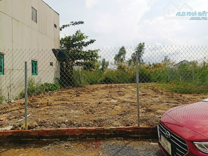 Bán đất khu dân cư nhơn đức 180m2 giá 30tr/m2 - 2