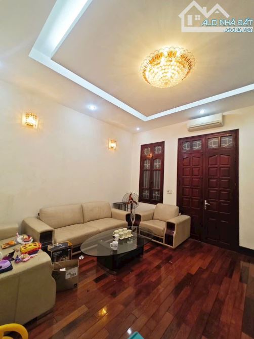 Bán nhà phân lô Lê Văn Lương, Thanh Xuân 65M MT5,4 22,8 tỷ Vỉa hè Kinh doanh - 2