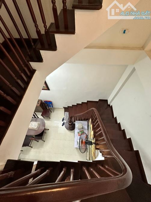 NGÔ THÌ NHẬM LA KHÊ HÀ ĐÔNG NHÀ DÂN 5 TẦNG XÂY ĐẸP 2 THOÁNG Ô TÔ ĐỖ CỬA 45m 11 TỶ - 2