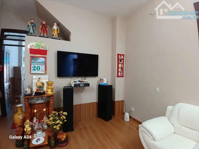 Bán nhà đẹp 4 tầng Tô Hiến Thành – Hẻm xe hơi – Gần Cư Xá Bắc Hải – 74m2 – 19 tỷ - 2