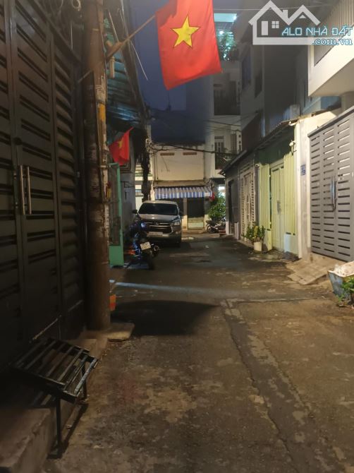 NH.À ĐẸP Ở NGAY TẠ.I BÌN.H LON.G VỚI HẺM XE TẢI 5M, 45M2 NHỈ.NH 6 T.Ỷ (NHỈ.NH HỌC SINH) - 2