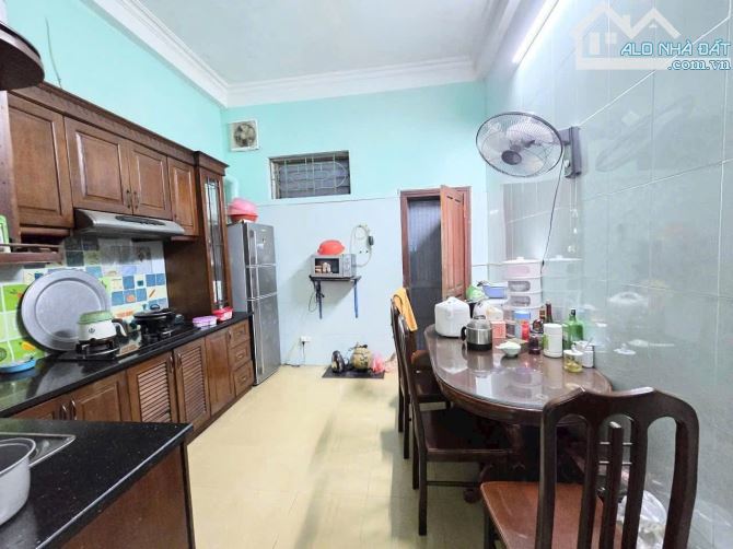 Bán nhà ngõ 296 Minh Khai, 40 m2, dân xây, ngõ rộng, 6,7 tỷ - 2