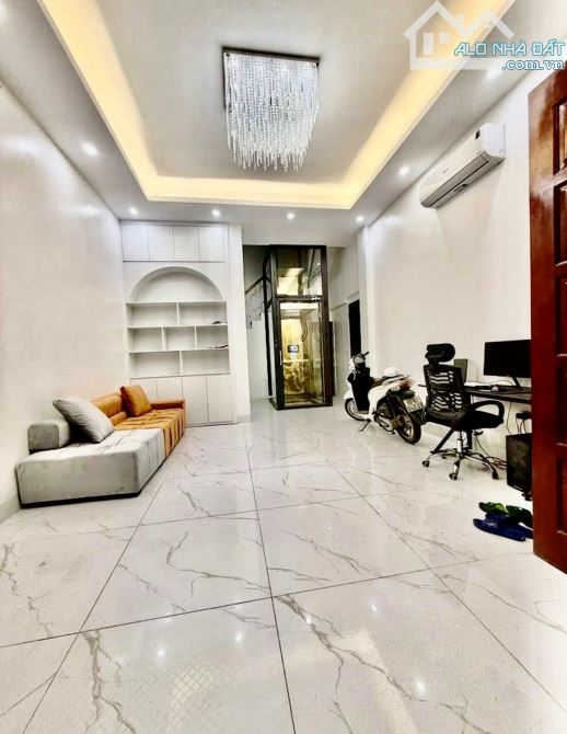 Bán nhà Thang máy, trung tâm, 20m ô tô tránh, chợ, mới, 43m2 - 2
