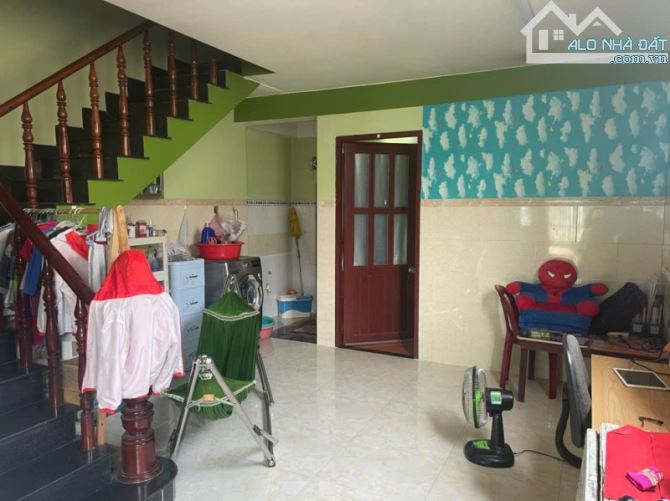 Bán nhà 117m²  1 Trệt 1 Lầu lửng Đông Hòa,SHR đường xe hơi,gần Go Dĩ An - 2