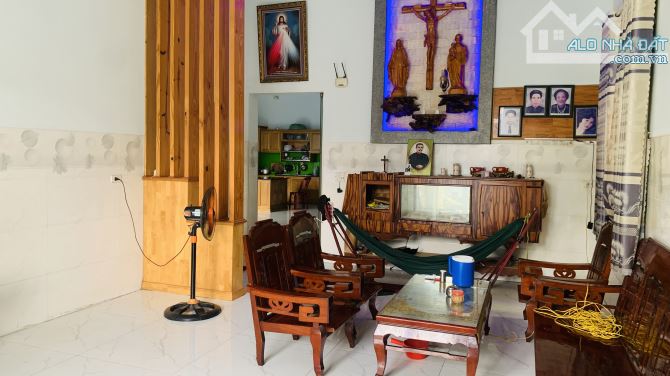 Bán nhà mái thái 300m2 Phường Long Bình ( P. Hố Nai cũ) gần giáo xứ Xuân Trà - 1