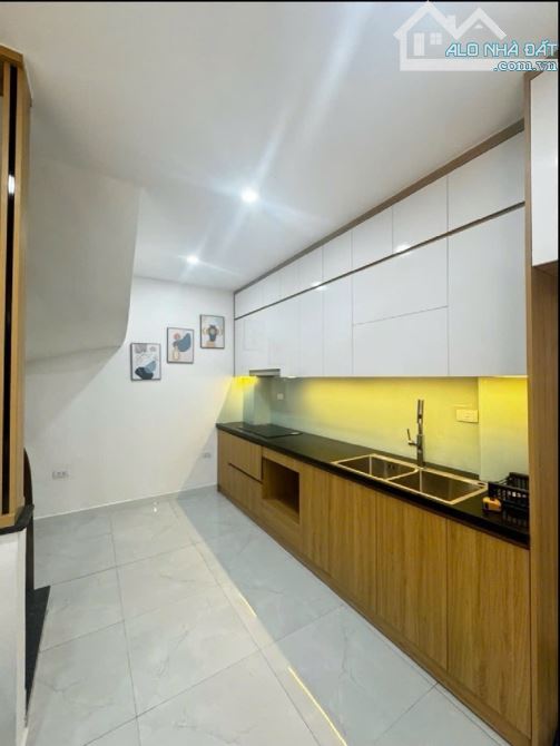 Bán nhà Bồ Đề 5 tầng mới koong, full nội thất, ngõ oto, gần hồ chỉ nhỉnh 10 tỷ - 3