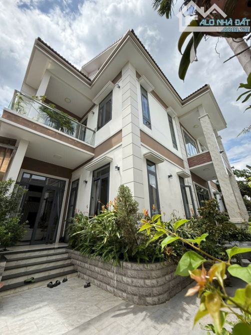 BÁN NHÀ LẦU ĐẲNG CẤP TẠI THANH PHÚ - VĨNH CỬU, GẦN CÂY XĂNG THẠNH PHÚ - 3