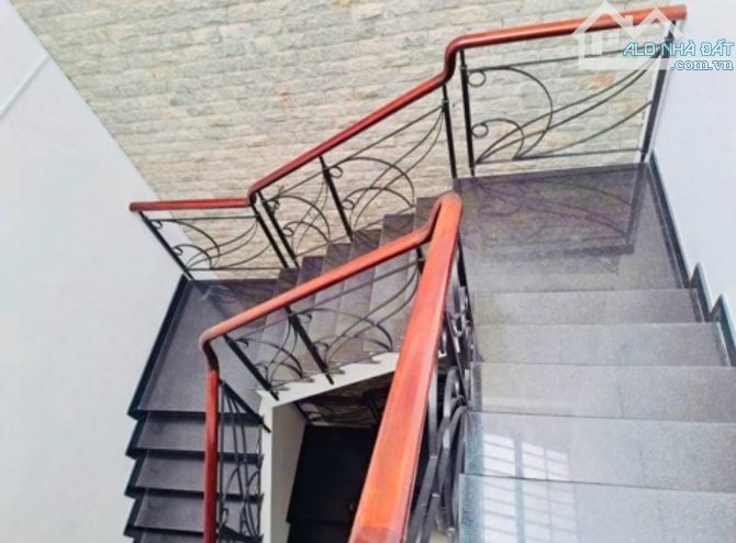 Bán Biệt Thự Nam Long - 6PN - 500m² Sử Dụng – Khu Dân Trí Cao An Ninh 24/24 - 28 Tỷ TL - 3