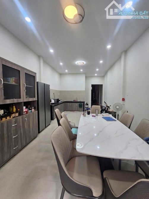 🔥 🔥Nhà 4 tầng TẶNG FULL NỘI THẤT LÊ ĐỨC THỌ , phường 15 Q. Gò Vấp ,dt 97m2 (4mx24m) - 3