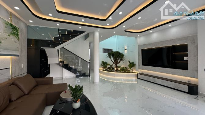 🚚🏡 VILLA SÂN VƯỜN NGHỈ DƯỠNG GIỮA LÒNG SÀI GÒN – GIÁ CHỈ 8.X TỶ! - 3