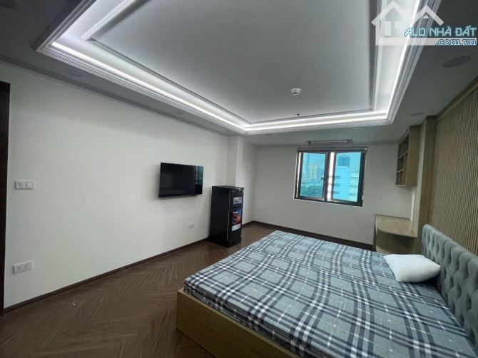 LÔ GÓC HOÀNG QUỐC VIỆT - DT 100M2 x 9T - MT 6,6M - 48,9 TỶ-VỈA HÈ-Ô TÔ TRÁNH-GẦN PHỐ - 3