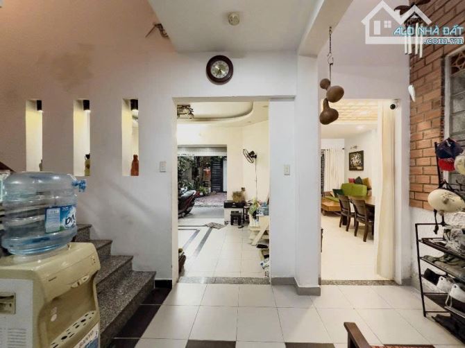 KHU PHÂN LÔ CAO CẤP-BIỆT THỰ 2 TẦNG SIÊU ĐẸP-DT 8Mx15M NGAY CÔNG VIÊN LÀNG HOA GÒ VẤP - 3