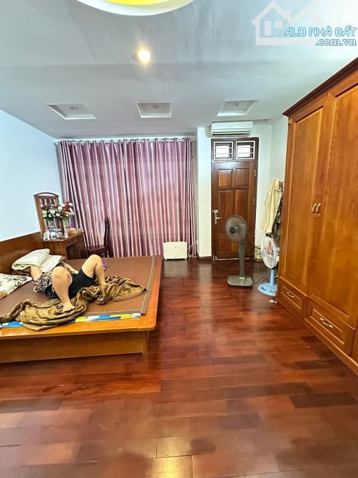 NGÔ THÌ NHẬM LA KHÊ HÀ ĐÔNG NHÀ DÂN 5 TẦNG XÂY ĐẸP 2 THOÁNG Ô TÔ ĐỖ CỬA 45m 11 TỶ - 3
