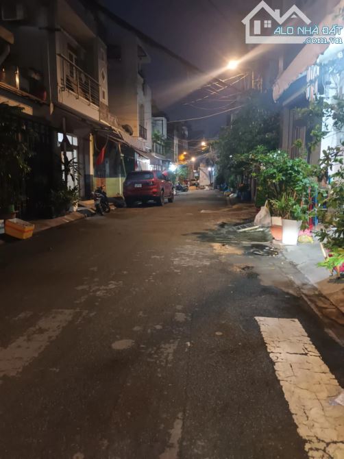 NH.À ĐẸP Ở NGAY TẠ.I BÌN.H LON.G VỚI HẺM XE TẢI 5M, 45M2 NHỈ.NH 6 T.Ỷ (NHỈ.NH HỌC SINH) - 3