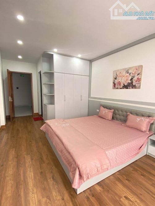 NHÀ ĐẸP TRẦN CUNG - 50M Ô TÔ TRÁNH - FULL NỘI THẤT - THANG MÁY - 40M2 - 7 TẦNG - 10.8 Tỷ - 4